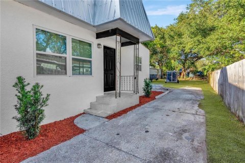 Apartamento en alquiler en Clearwater, Florida, 1 dormitorio, 116.13 m2 № 1904424 - foto 4