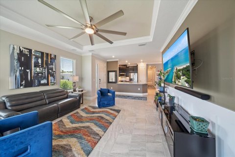 House in Sarasota, Florida 2 bedrooms, 142.14 sq.m. № 1837847 - photo 5
