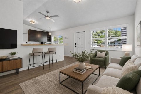 Casa en venta en Saint Petersburg, Florida, 3 dormitorios, 93.65 m2 № 2383362 - foto 7