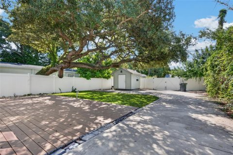 Casa en venta en Saint Petersburg, Florida, 3 dormitorios, 93.65 m2 № 2383362 - foto 29