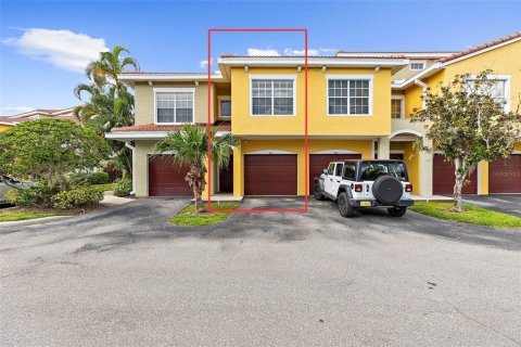 Copropriété à louer à Sarasota, Floride: 3 chambres, 129.6 m2 № 1815043 - photo 2