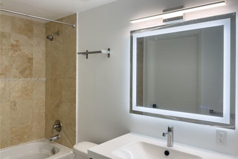Copropriété à louer à Miami, Floride: 1 chambre, 68.75 m2 № 2074563 - photo 10