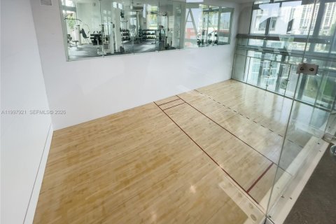 Copropriété à louer à Miami, Floride: 1 chambre, 68.75 m2 № 2074563 - photo 21