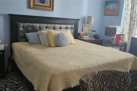 Condominio en venta en Lauderdale Lakes, Florida, 2 dormitorios, 89.19 m2 № 2029220 - foto 9