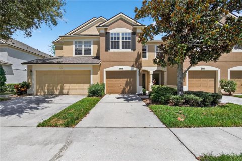 Купить таунхаус в Ривервью, Флорида 7 комнат, 152.73м2, № 1885182 - фото 1