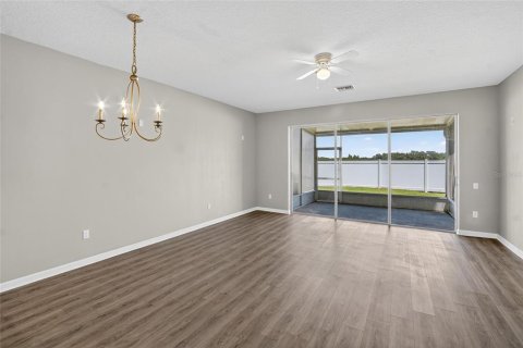 Купить таунхаус в Ривервью, Флорида 7 комнат, 152.73м2, № 1885182 - фото 6