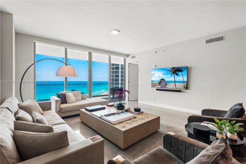 Condominio en venta en Sunny Isles Beach, Florida, 3 dormitorios, 210.98 m2 № 1766685 - foto 6