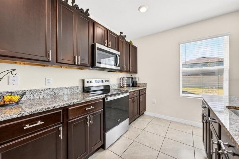 Villa ou maison à vendre à Sanford, Floride: 4 chambres, 223.89 m2 № 2207983 - photo 4