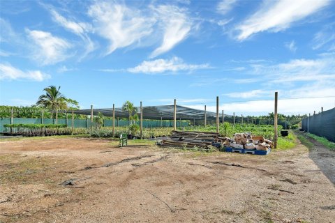 Villa ou maison à vendre à Homestead, Floride: 4 chambres, 338.54 m2 № 1966333 - photo 5