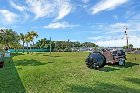 Villa ou maison à vendre à Homestead, Floride: 4 chambres, 338.54 m2 № 1966333 - photo 9