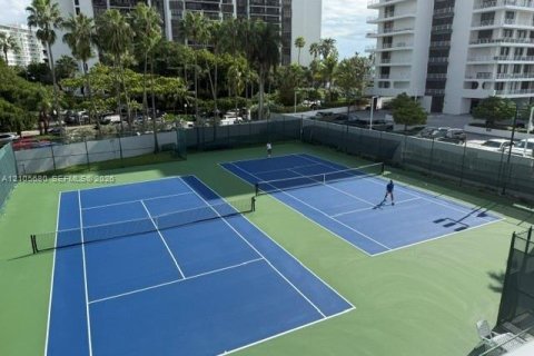 Copropriété à louer à Miami, Floride: 2 chambres, 152.36 m2 № 2414473 - photo 25