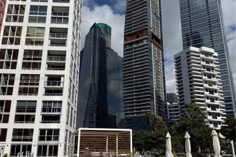 Copropriété à louer à Miami, Floride: 2 chambres, 152.36 m2 № 2414473 - photo 16
