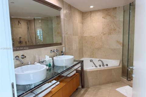 Купить кондоминиум в Майами-Бич, Флорида 2 спальни, 120.77м2, № 2069347 - фото 11