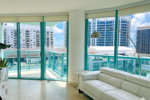 Купить кондоминиум в Майами-Бич, Флорида 2 спальни, 120.77м2, № 2069347 - фото 3