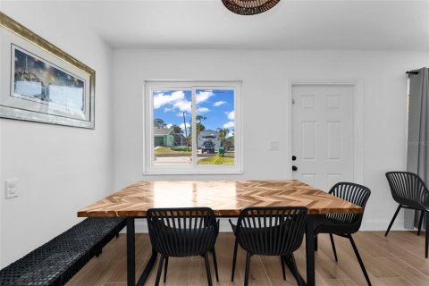 Villa ou maison à vendre à Englewood, Floride: 3 chambres, 125.98 m2 № 2140349 - photo 11