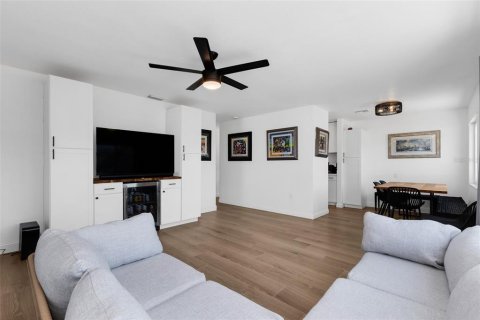 Villa ou maison à vendre à Englewood, Floride: 3 chambres, 125.98 m2 № 2140349 - photo 15