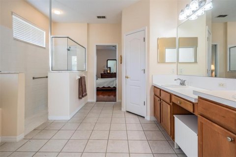 House in Trinity, Florida 3 bedrooms, 183.39 sq.m. № 1894172 - photo 12