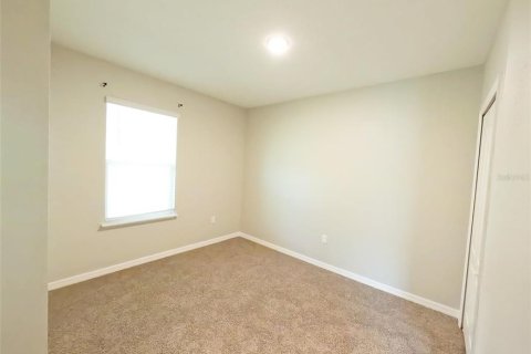 House in Ocala, Florida 4 bedrooms, 178.28 sq.m. № 1775669 - photo 10