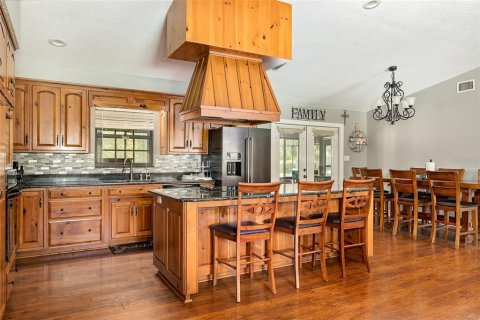 House in Lakeland, Florida 3 bedrooms, 251.39 sq.m. № 1777538 - photo 6