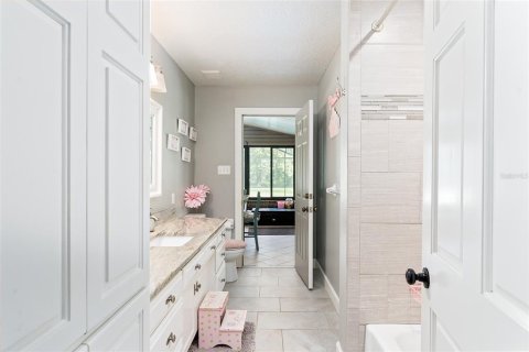 House in Lakeland, Florida 3 bedrooms, 251.39 sq.m. № 1777538 - photo 24