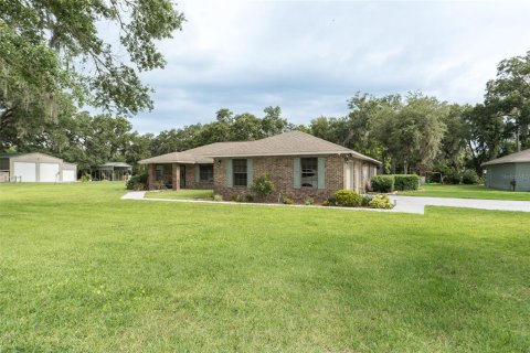 House in Lakeland, Florida 3 bedrooms, 251.39 sq.m. № 1777538 - photo 2