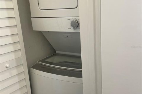 Снять в аренду кондоминиум в Сент-Питерсберг, Флорида 1 комната, 72.46м2, № 2155652 - фото 15