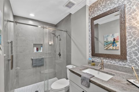 Купить таунхаус в Лейк-Уорт, Флорида 7 комнат, 157.19м2, № 2085352 - фото 28