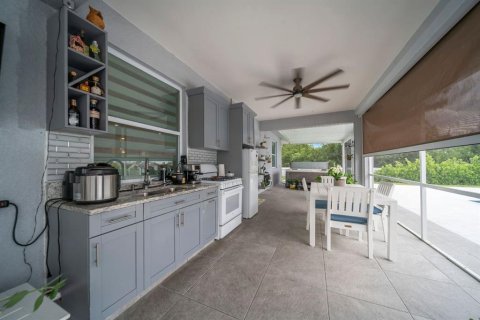 Купить виллу или дом в Лихай-Эйкерс, Флорида 3 комнаты, 142.79м2, № 2109758 - фото 28