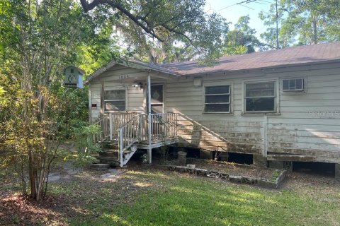 House in Ocala, Florida 2 bedrooms, 118.54 sq.m. № 1684697 - photo 2