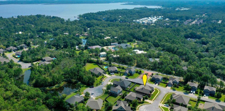 House in Santa Rosa Beach, Florida 3 bedrooms, 215.81 sq.m. № 590473