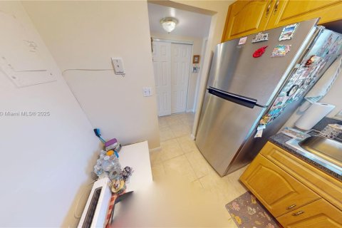 Condominio en venta en Sunrise, Florida, 1 dormitorio, 59.46 m2 № 1867643 - foto 19