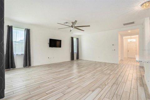 Villa ou maison à louer à Odessa, Floride: 3 chambres, 169.08 m2 № 1797911 - photo 8