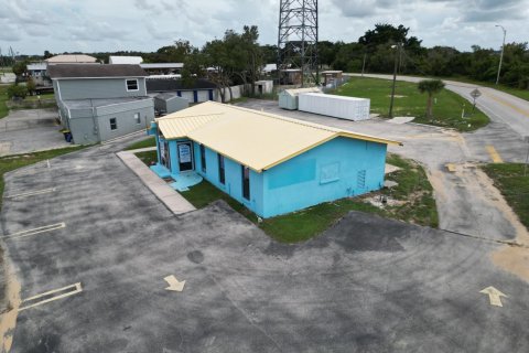 Propiedad comercial en venta en Lake Placid, Florida № 2416086 - foto 4