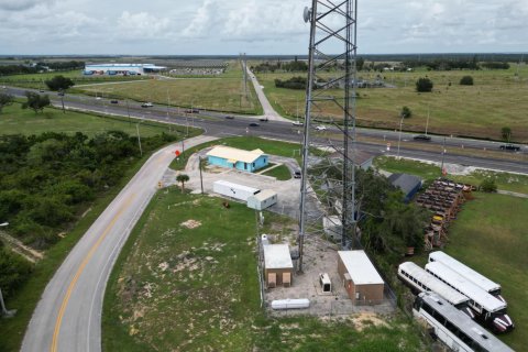 Propiedad comercial en venta en Lake Placid, Florida № 2416086 - foto 3