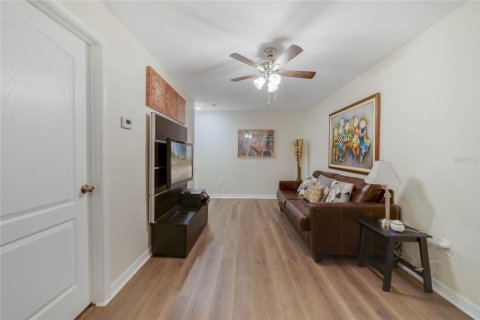 Townhouse in Orlando, Florida 4 bedrooms, 208.57 sq.m. № 1813202 - photo 17