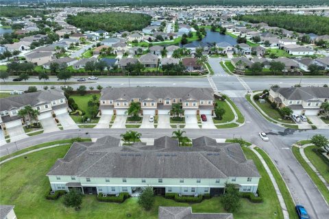 Townhouse in Orlando, Florida 4 bedrooms, 208.57 sq.m. № 1813202 - photo 20