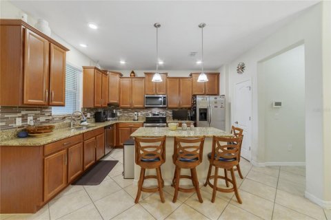 Townhouse in Orlando, Florida 4 bedrooms, 208.57 sq.m. № 1813202 - photo 7