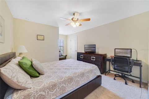 Townhouse in Orlando, Florida 4 bedrooms, 208.57 sq.m. № 1813202 - photo 15