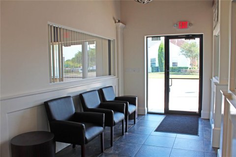 Commercial property in Lakeland, Florida № 2277768 - photo 9