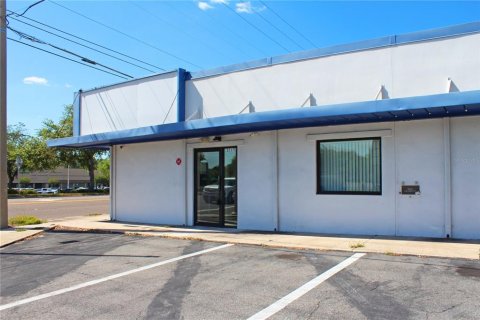 Commercial property in Lakeland, Florida № 2277768 - photo 4