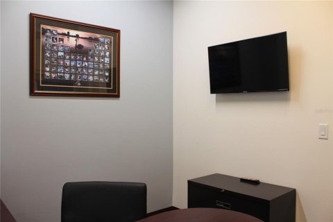 Commercial property in Lakeland, Florida № 2277768 - photo 29