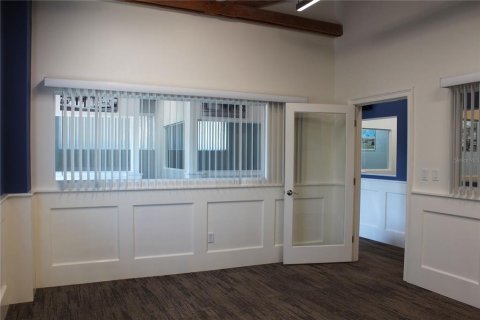 Commercial property in Lakeland, Florida № 2277768 - photo 24