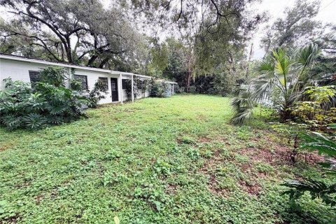 House in Tampa, Florida 3 bedrooms, 130.16 sq.m. № 2400132 - photo 21