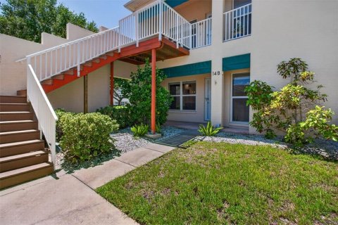 Condo in Saint Petersburg, Florida, 3 bedrooms № 2389065
