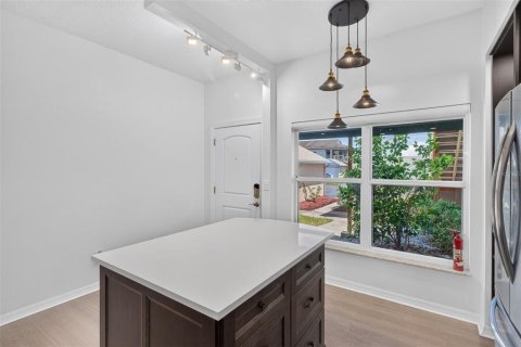 Condo in Saint Petersburg, Florida, 3 bedrooms  № 2389065 - photo 6