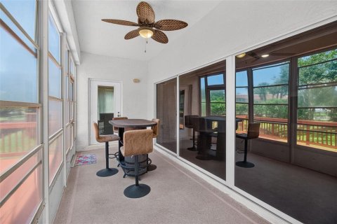 Condo in Saint Petersburg, Florida, 3 bedrooms  № 2389065 - photo 30