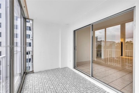 Condominio en venta en Hollywood, Florida, 1 dormitorio, 78.41 m2 № 2154415 - foto 14