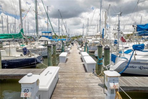 Casa en venta en Saint Petersburg, Florida, 3 dormitorios, 81.29 m2 № 2349901 - foto 30