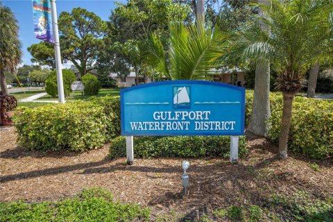 Casa en venta en Saint Petersburg, Florida, 3 dormitorios, 81.29 m2 № 2349901 - foto 28