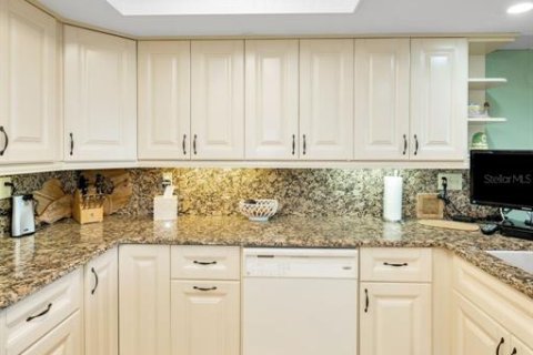 Condominio en venta en Clearwater, Florida, 3 dormitorios, 169.08 m2 № 1602776 - foto 24